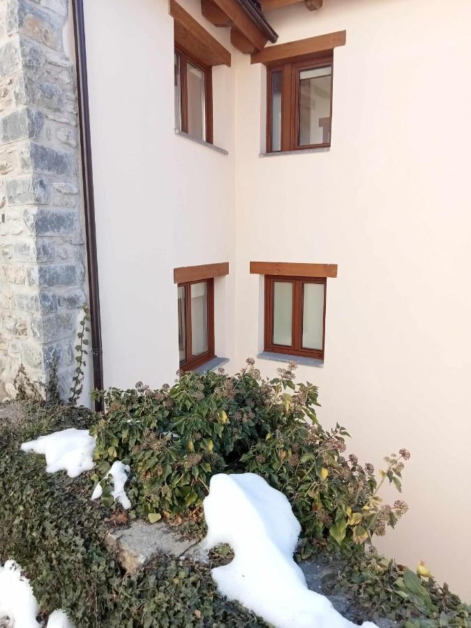 Casitas En Sallent En El Centro Villa ซาเยนต์ เด กาเยโก ภายนอก รูปภาพ