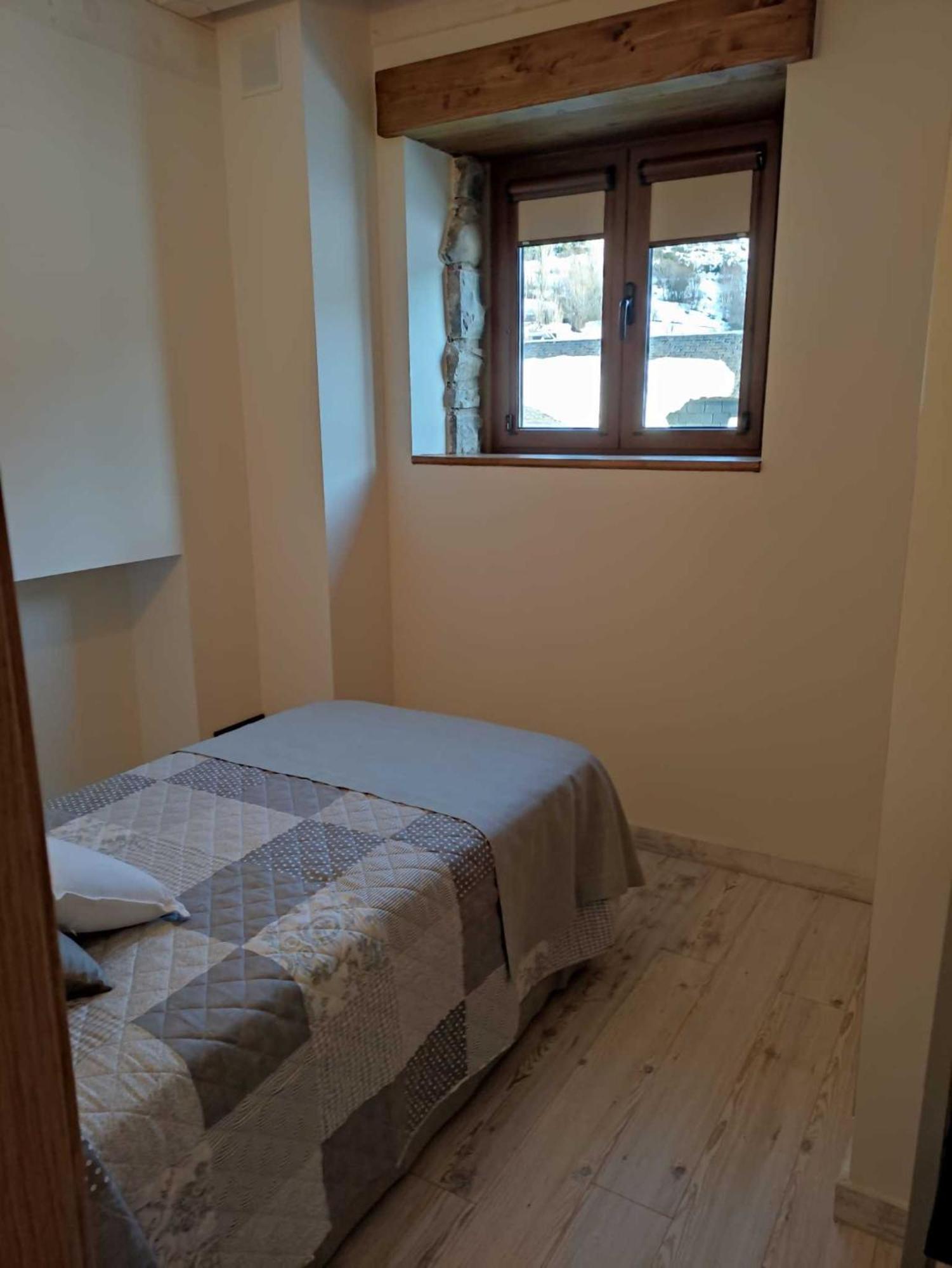 Casitas En Sallent En El Centro Villa ซาเยนต์ เด กาเยโก ภายนอก รูปภาพ